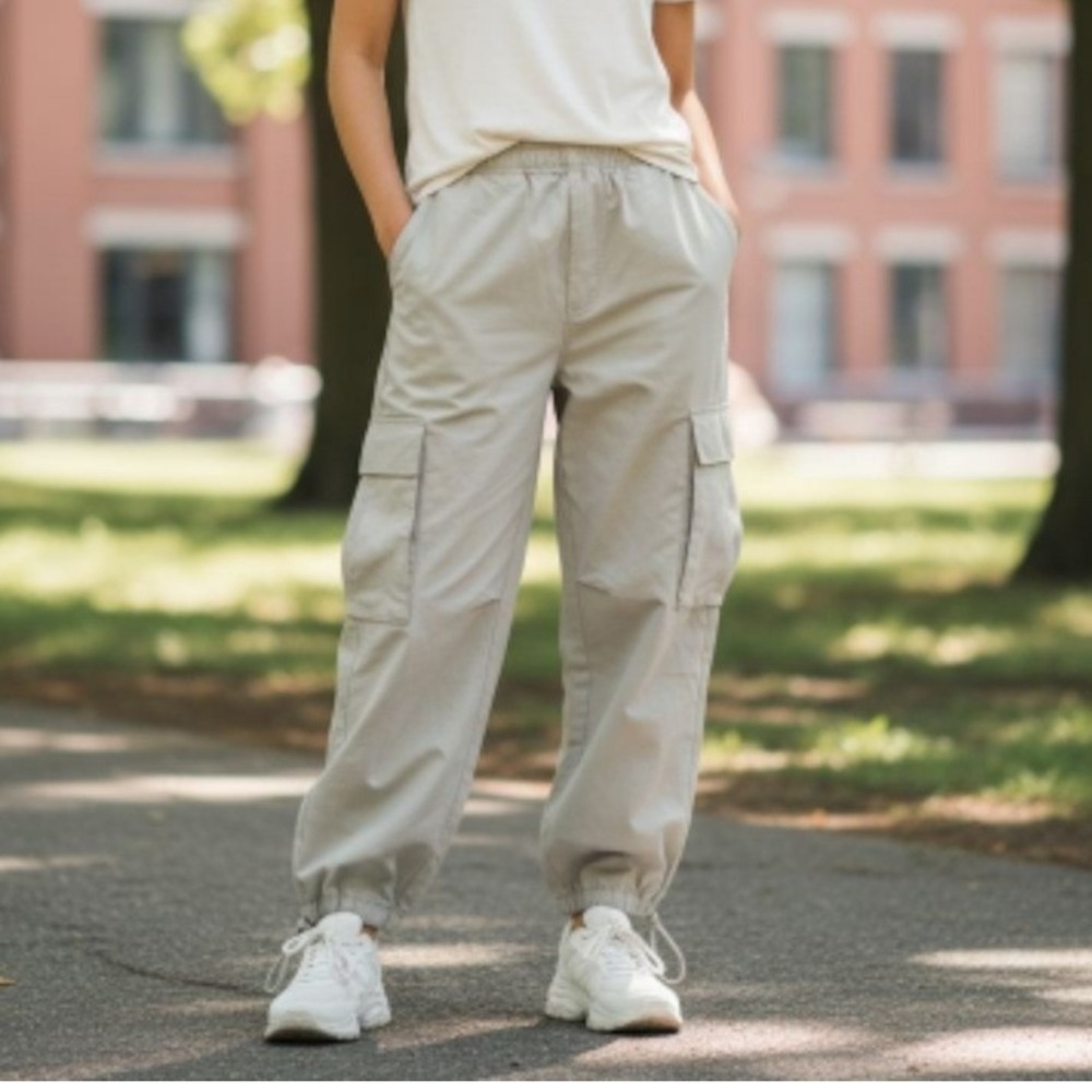Almost Famous Women‎ Cargo Pants Beige Elastic Waist Drawstring Bottoms Size L